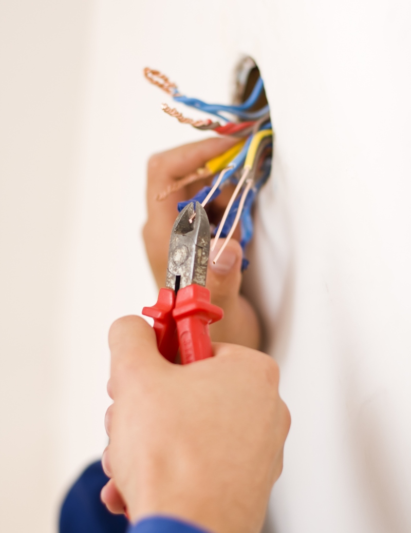 Electricians Chadwell Heath, Little Heath, RM6